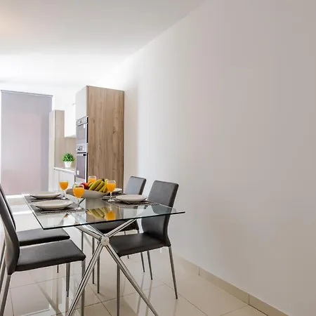Private Penthouse Saint Julian's